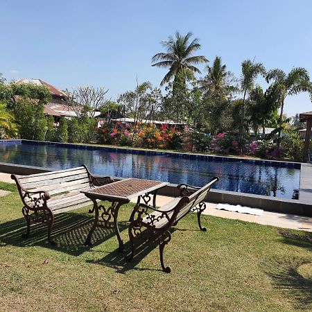 Nadee Resort Udonthani Kültér fotó