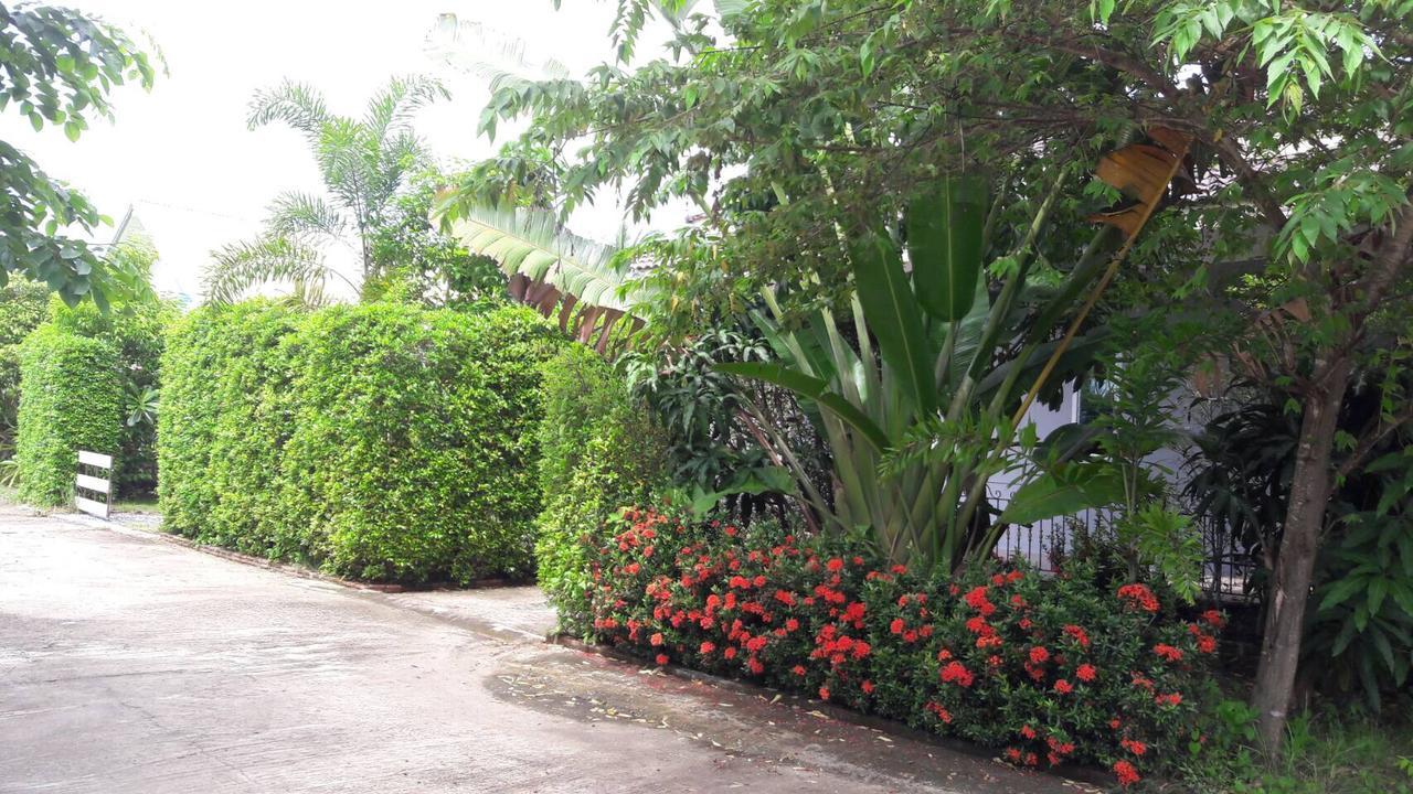 Nadee Resort Udonthani Kültér fotó